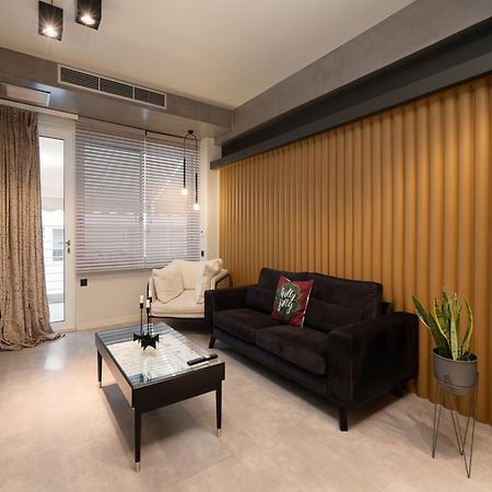 A Place 4U No6 - City Escape With Balcony Lounge & Open Living Space Athens Exterior photo