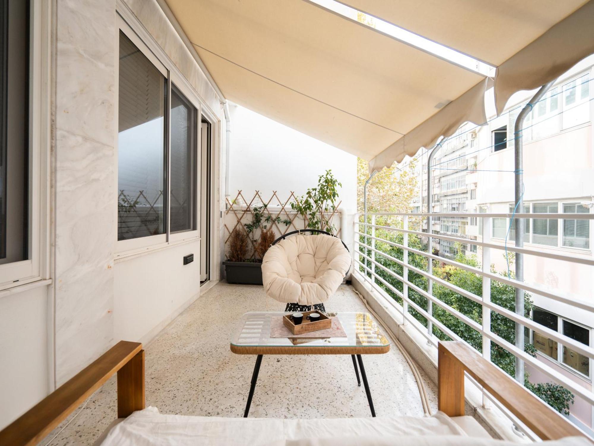 A Place 4U No6 - City Escape With Balcony Lounge & Open Living Space Athens Exterior photo